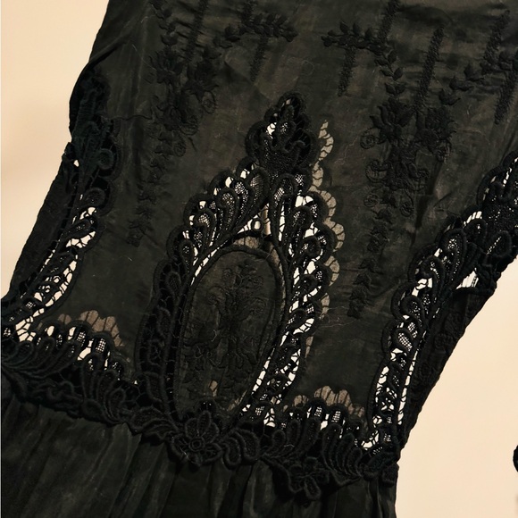 🆓 with $50 purchase Dolce Vita Valentina Dress - Picture 4 of 9